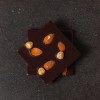 Tablette de chocolat noir amandes grillées 80gr - L'Atelier Auvergnat